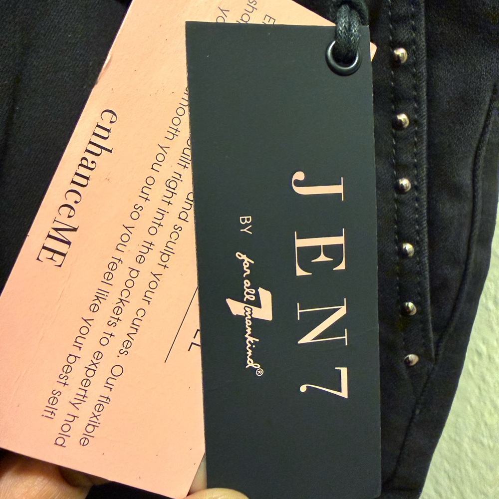 Women's Elegant Black Straight Leg Jeans